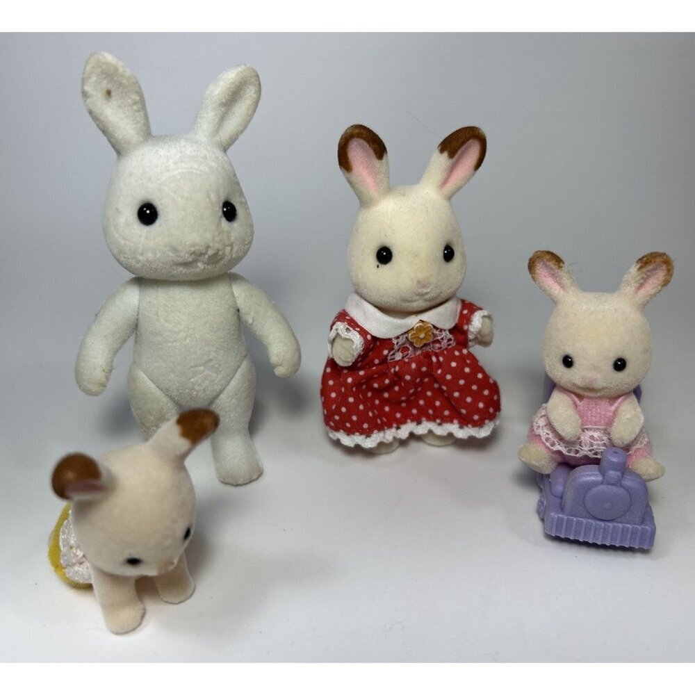 Calico Critters Sylvanian Hopscotch Bunny Rabbit Complete Family Of 4w/ Baby